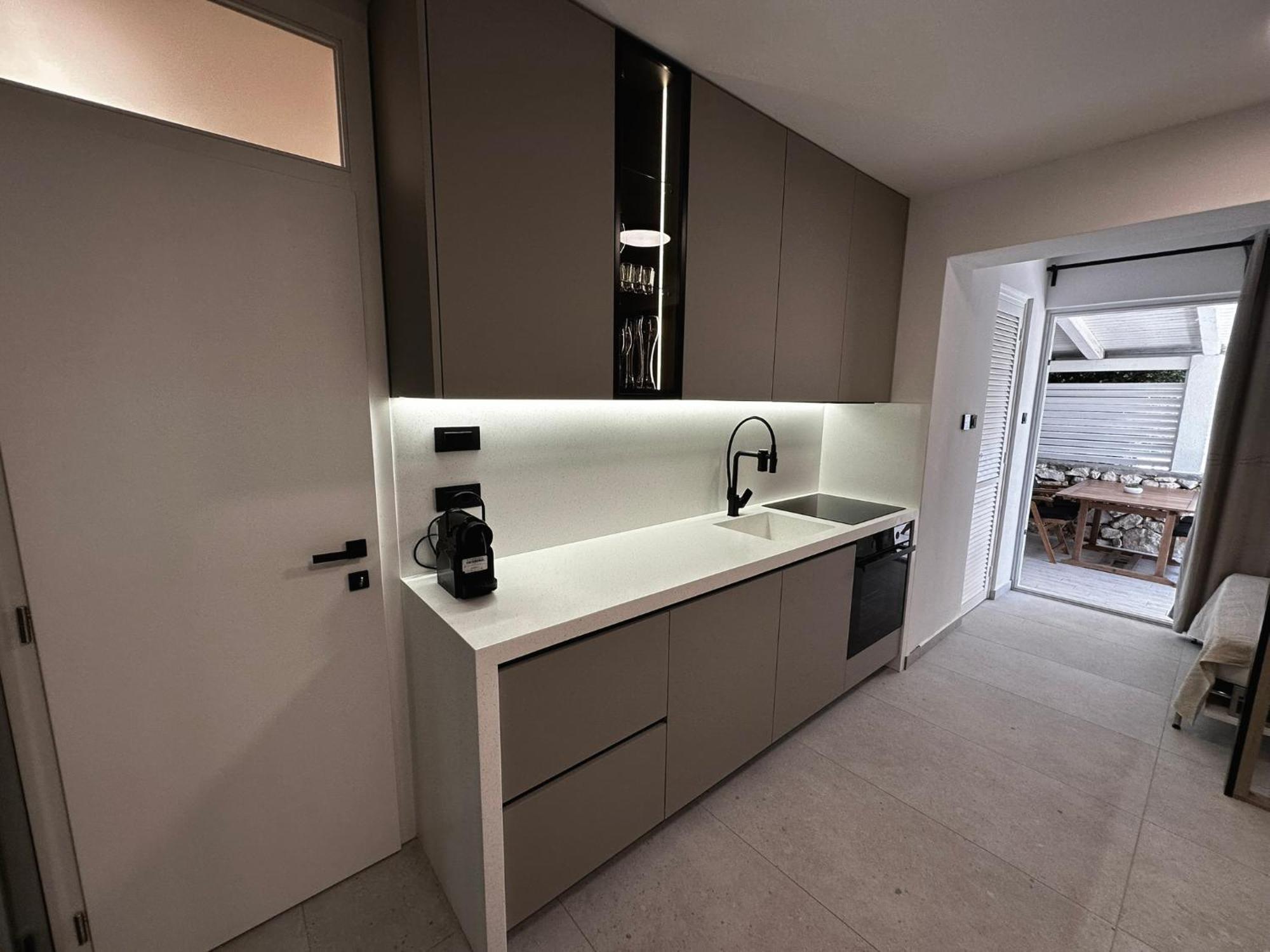 Studio Apartments Lace Novalja Exterior photo